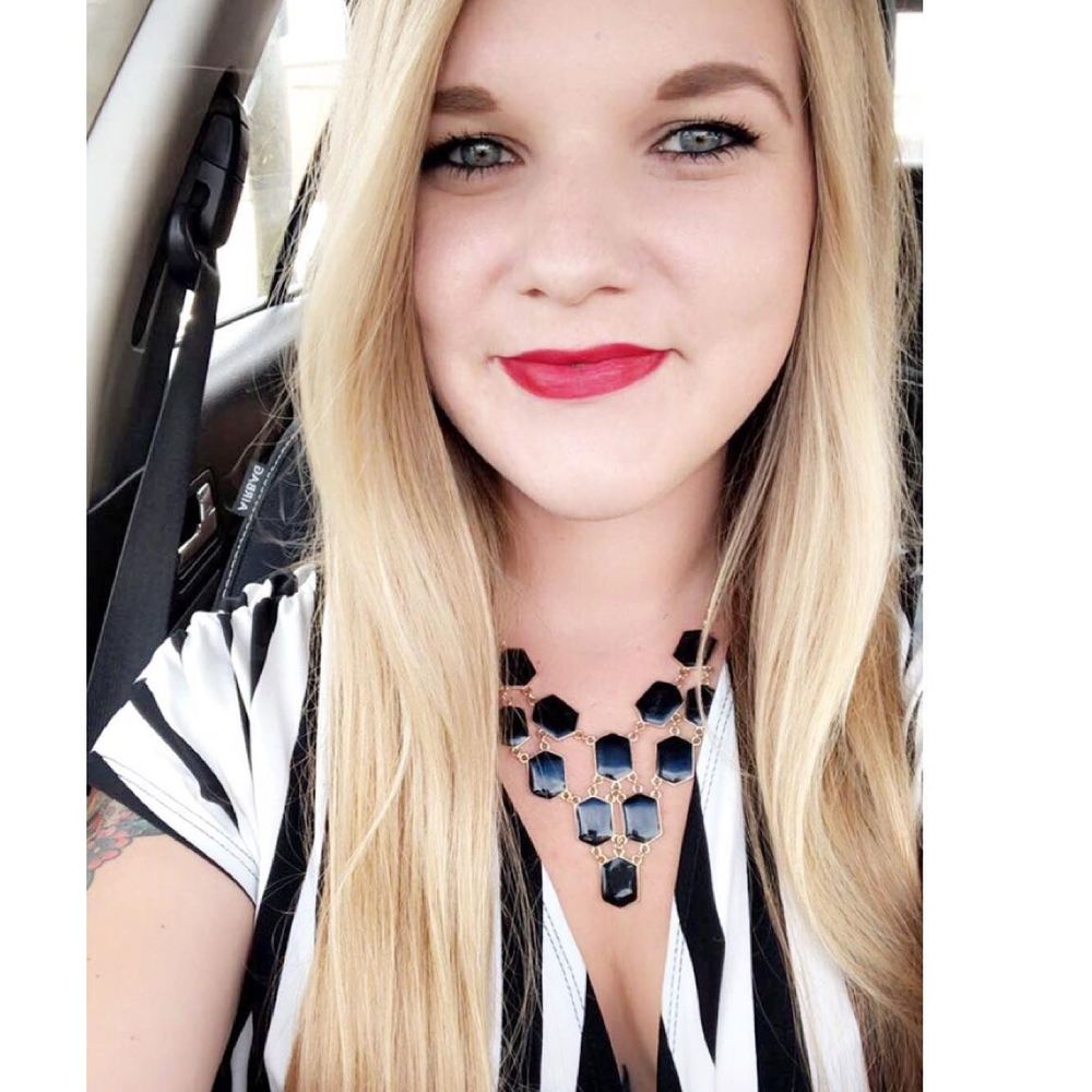 Meet your Posher, Jessica